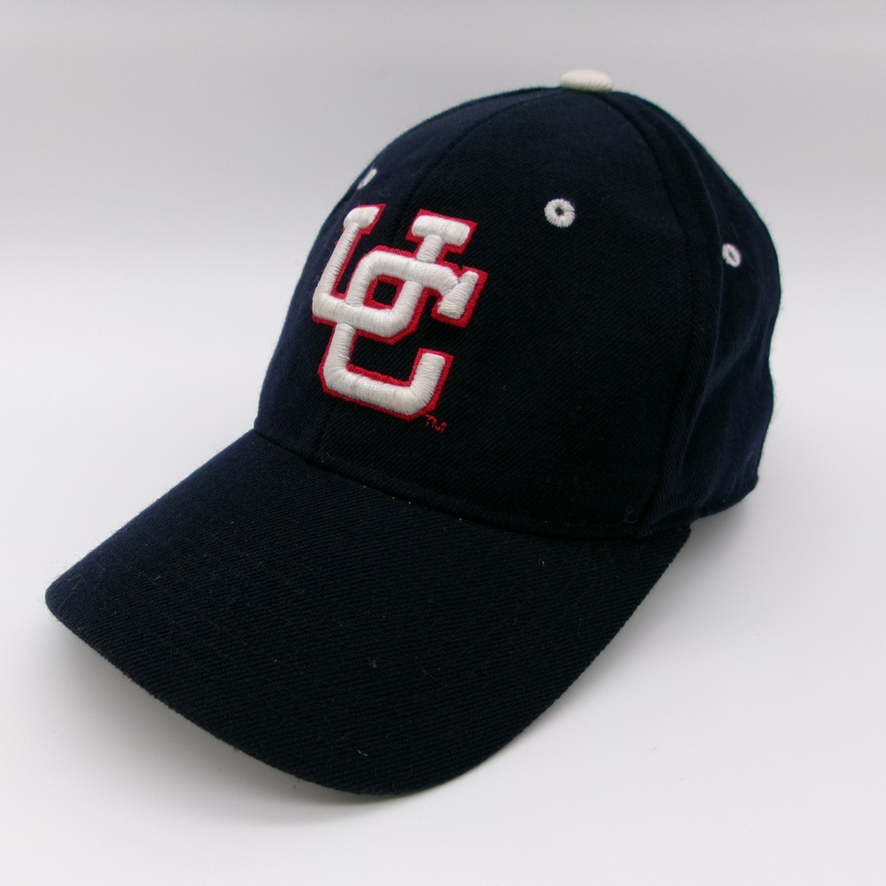 UConn Huskies Zephyr Authentic Fitted Hat Navy Blue Size 6 3/4 UC Logo Cap